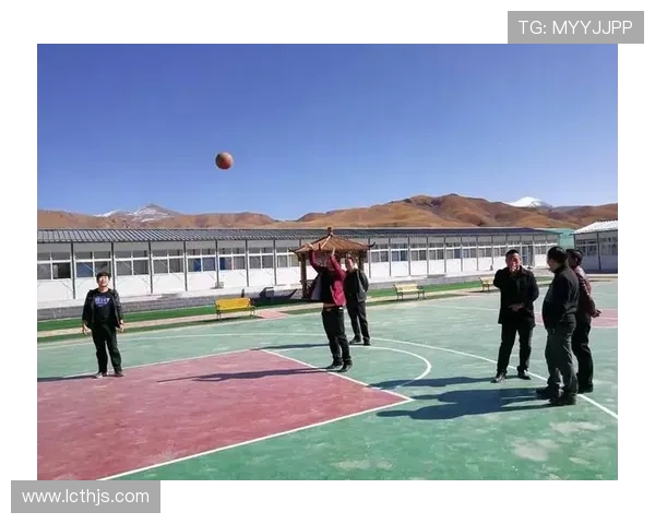 对话周伟:回顾篮球生涯的辉煌与挑战分享 对话周伟:回顾篮球生涯的辉煌与挑战分享