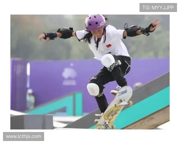 广州滑板队默契配合探秘：团队精神与技巧的完美结合