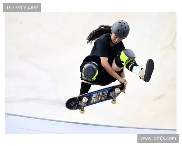 成都滑板队勇夺最新滑板耐力TOP10榜首位置引领潮流