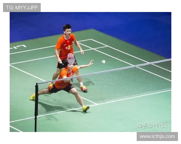 成都羽毛球队的整体压制战术解析与实战应用探讨 成都羽毛球队的整体压制战术解析与实战应用探讨